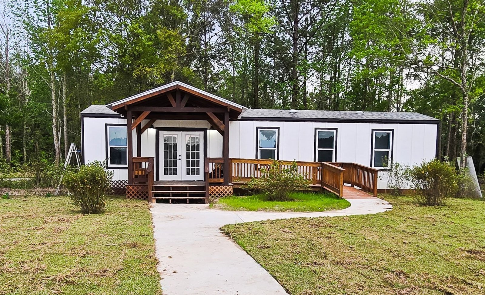 Cozy park-model cabin rental at Lake LaCroix RV Resort